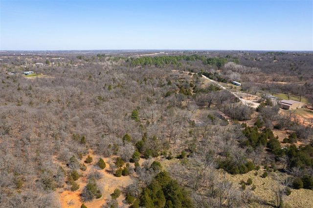 S Triple X Road, Choctaw, OK 73020