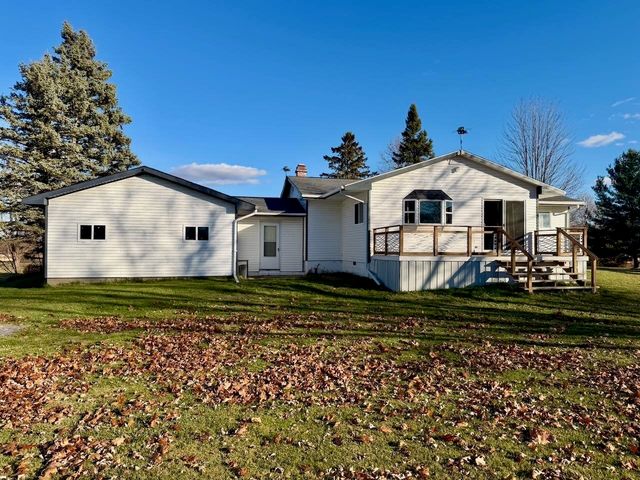 4950 Brown Road, Durand, MI 48429