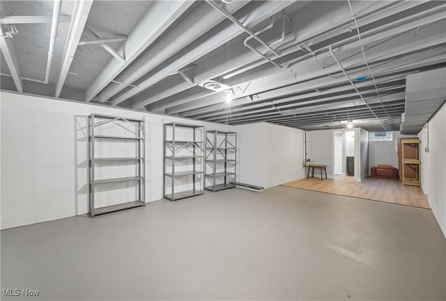 8010 Sigle Lane, Poland, OH 44514