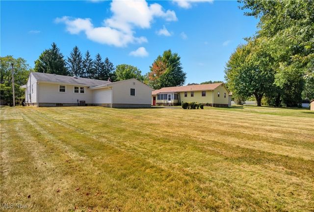 8010 Sigle Lane, Poland, OH 44514