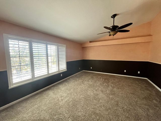 838 Mackilhaffy Dr, Patterson, CA 95363