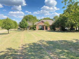 821 Seeton Road, Mansfield, TX 76063