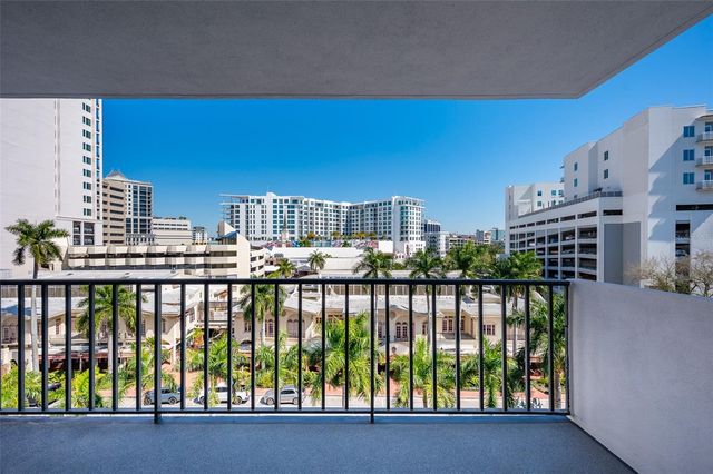101 S GULFSTREAM AVENUE 7D, Sarasota, FL 34236