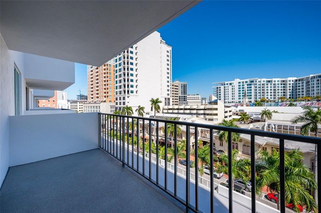 101 S GULFSTREAM AVENUE 7D, Sarasota, FL 34236