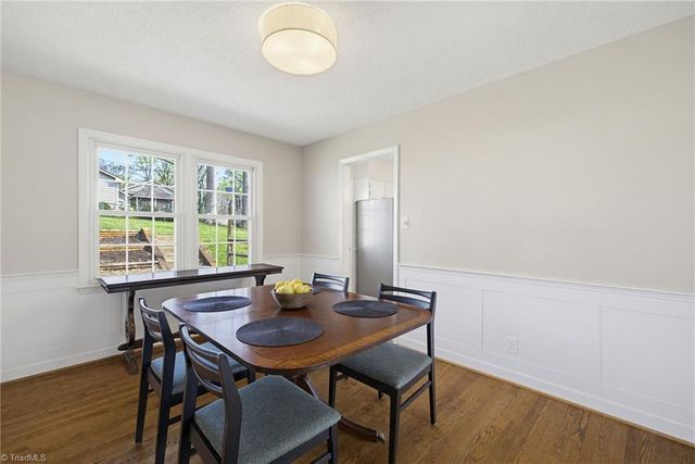 2122 Leeds Lane, Winston-salem, NC 27103