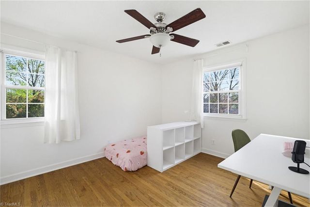 2122 Leeds Lane, Winston-salem, NC 27103