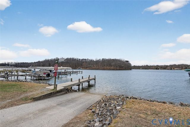 47 Elnor Rd, Bumpass, VA 23024