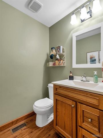 3809 Teton Creek Court, Florissant, MO 63034