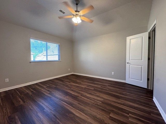2524 Bill Moses Parkway, Farmers Branch, TX 75234