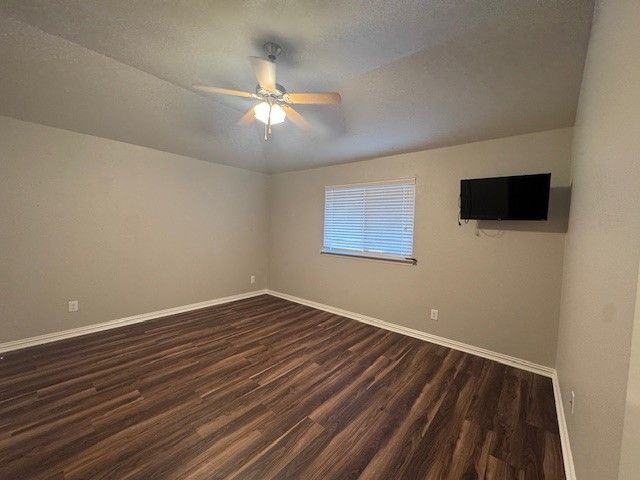 2524 Bill Moses Parkway, Farmers Branch, TX 75234