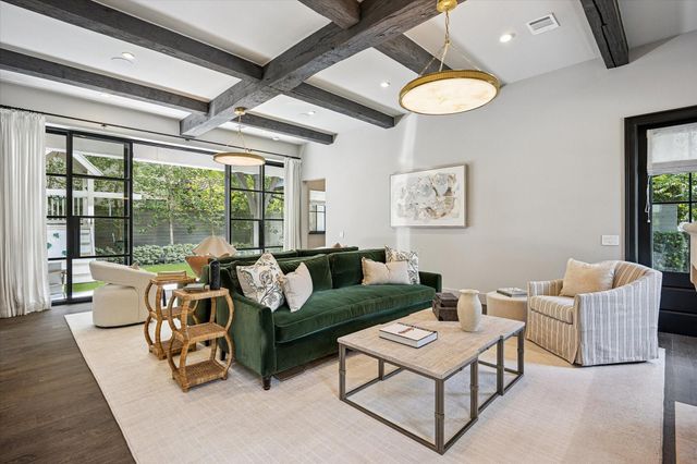 3402 Banbury Place, Houston, TX 77027