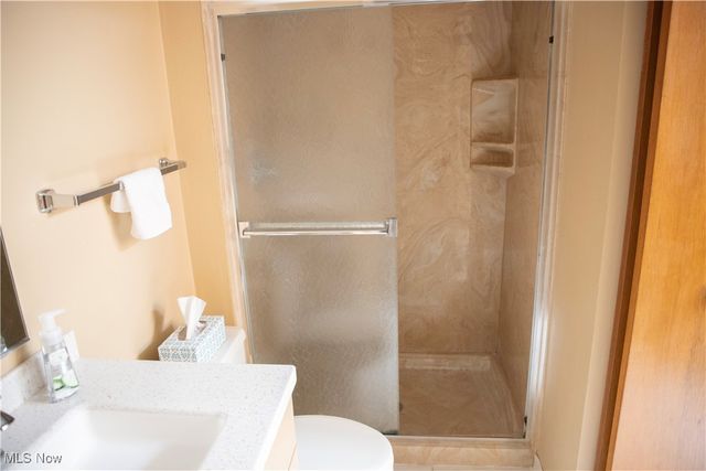 595 Jefferson Drive, Highland Heights, OH 44143