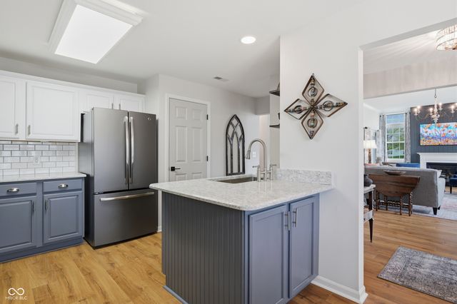 9550 Fireside Lane, Fishers, IN 46038