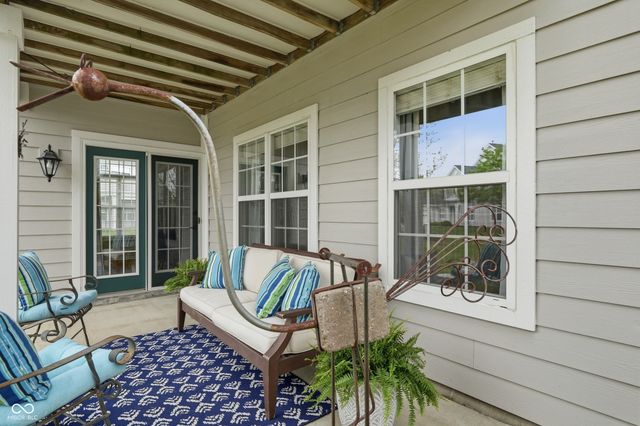 9550 Fireside Lane, Fishers, IN 46038