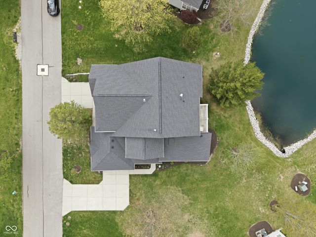 9550 Fireside Lane, Fishers, IN 46038