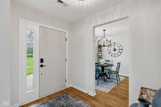 9550 Fireside Lane, Fishers, IN 46038