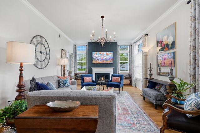 9550 Fireside Lane, Fishers, IN 46038