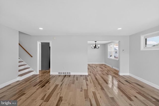 1206 W CHESTER PIKE, West Chester, PA 19382