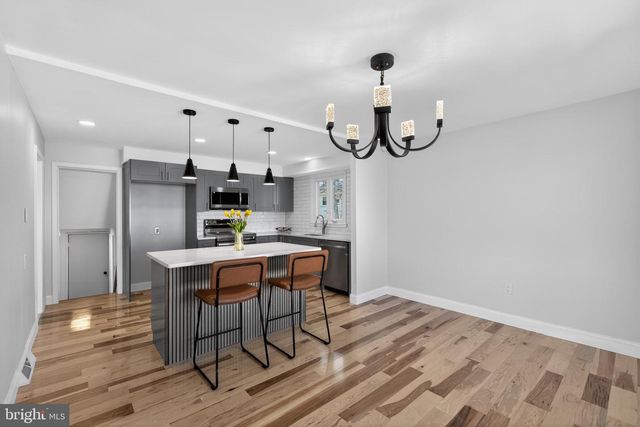 1206 W CHESTER PIKE, West Chester, PA 19382