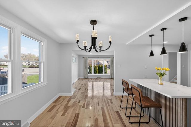 1206 W CHESTER PIKE, West Chester, PA 19382