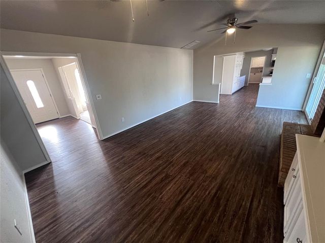 709 Glenmanor Drive, Midwest City, OK 73110