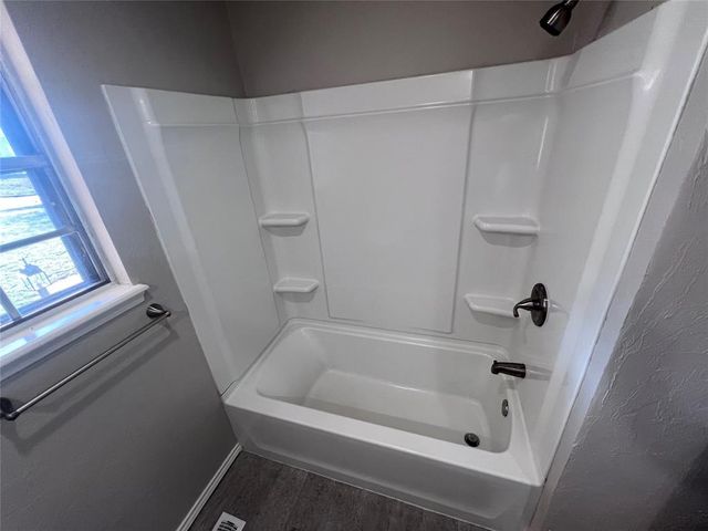 709 Glenmanor Drive, Midwest City, OK 73110