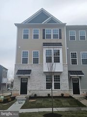 712 ORE ST, Phoenixville, PA 19460