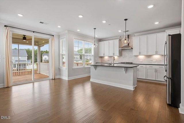 245 N Crest Drive, Chapel Hill, NC 27517