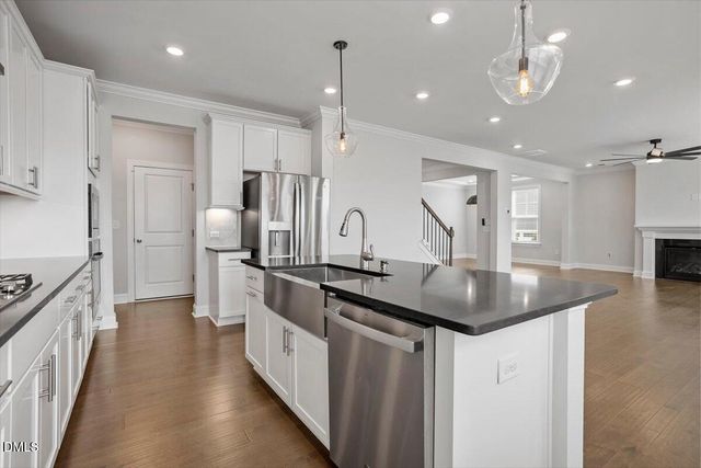 245 N Crest Drive, Chapel Hill, NC 27517
