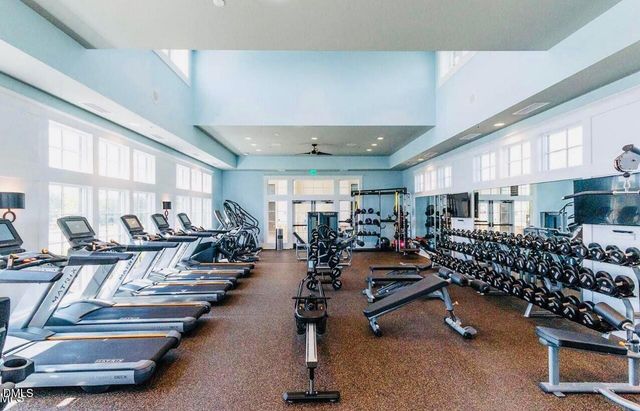 245 N Crest Drive, Chapel Hill, NC 27517