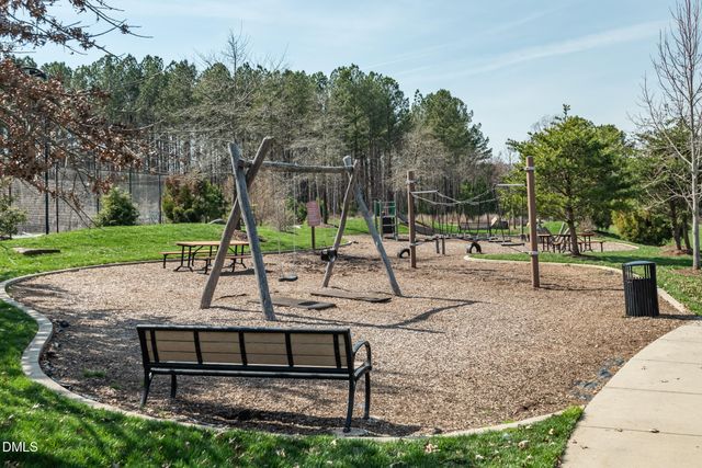245 N Crest Drive, Chapel Hill, NC 27517