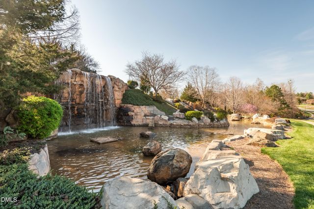 245 N Crest Drive, Chapel Hill, NC 27517