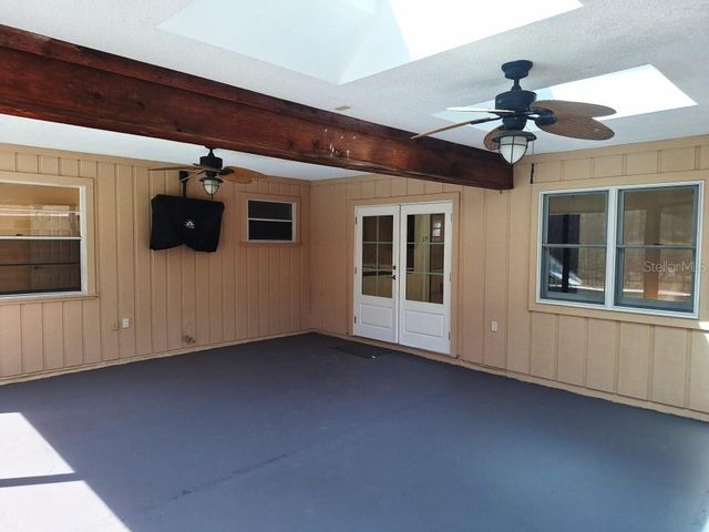 2061 BUTTERNUT CIRCLE W, Clearwater, FL 33763