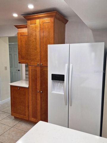 2061 BUTTERNUT CIRCLE W, Clearwater, FL 33763