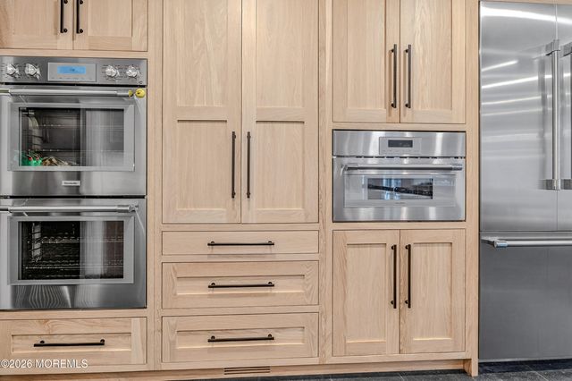 132 Avenue Of Two Rivers, Rumson, NJ 07760