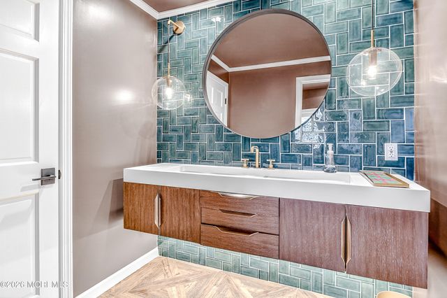 132 Avenue Of Two Rivers, Rumson, NJ 07760