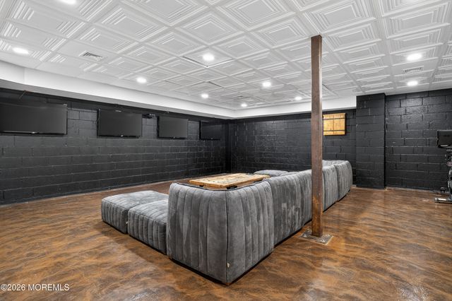 132 Avenue Of Two Rivers, Rumson, NJ 07760