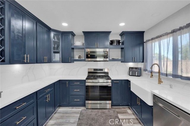 13198 Blue Mesa Court, Victorville, CA 92392