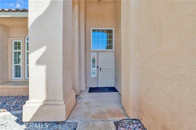 13198 Blue Mesa Court, Victorville, CA 92392