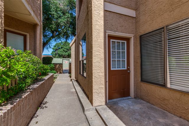5550 Spring Valley Road C16, Dallas, TX 75254