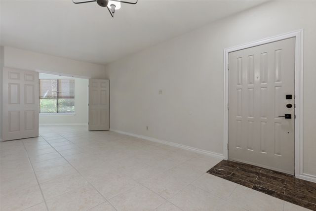 5550 Spring Valley Road C16, Dallas, TX 75254