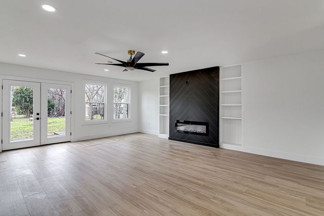 3549 Holder Street, Richland Hills, TX 76118