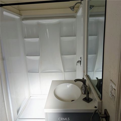 2425 S 10th Street, Fresno, CA 93725