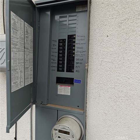 2425 S 10th Street, Fresno, CA 93725