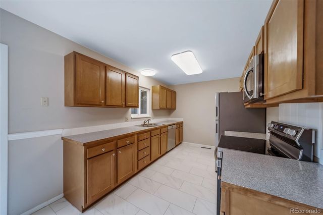 2421 Tamarac Drive, Fort Collins, CO 80521