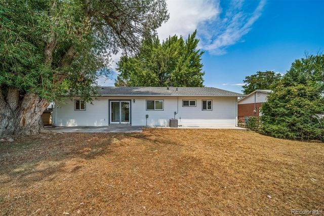 2421 Tamarac Drive, Fort Collins, CO 80521