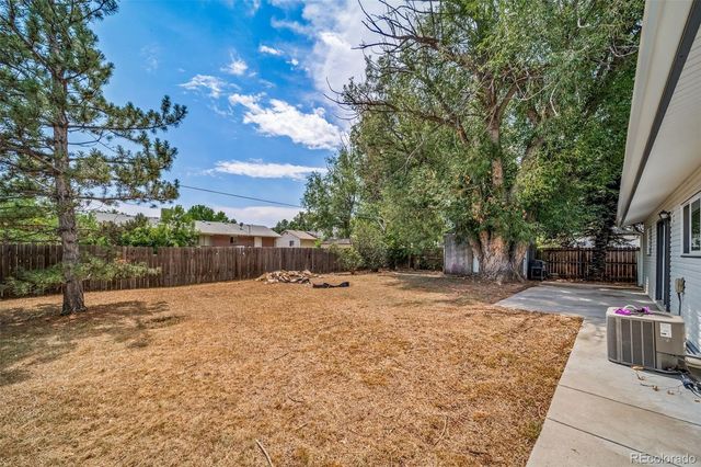 2421 Tamarac Drive, Fort Collins, CO 80521