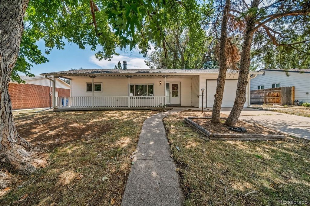 2421 Tamarac Drive, Fort Collins, CO 80521