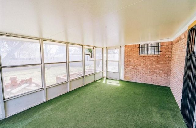 2913 Laredo Drive, Fort Worth, TX 76116