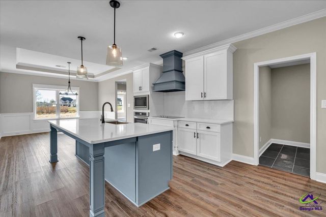 430 Burlington Drive, Macon, GA 31052